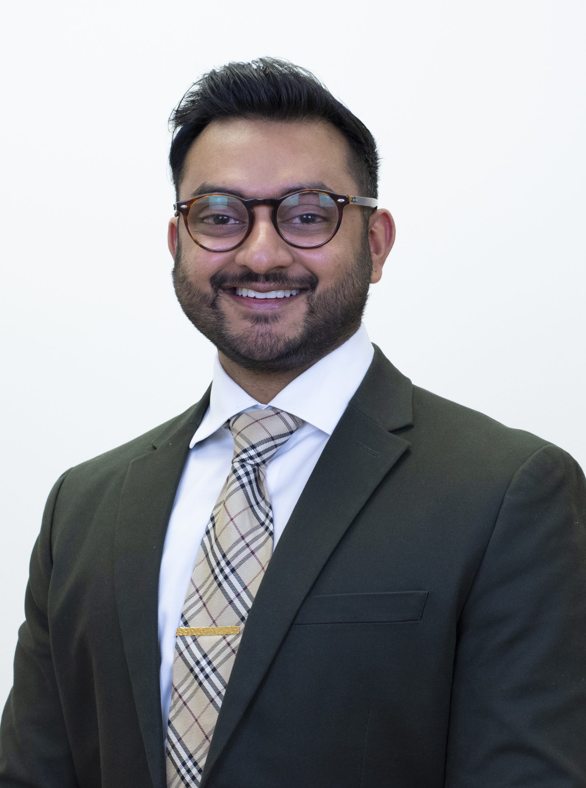 Andrew-Niles-Medical-Analyst